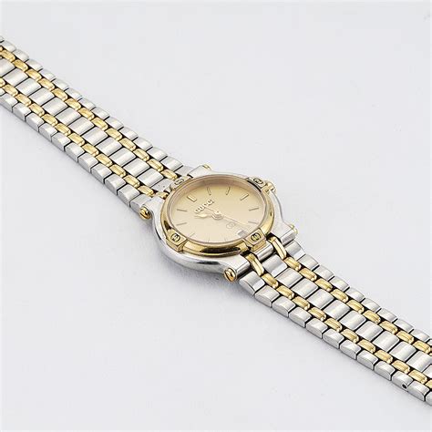 fake ladies two toned gucci quartz watch|auth gucci ladies quartz watch.